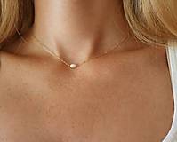Náhrdelníky - Minimalistický náhrdelník s perlou (gold filled) - 15840710_