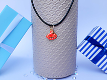 Náhrdelníky - Letný náhrdelník na koženke - 15843848_