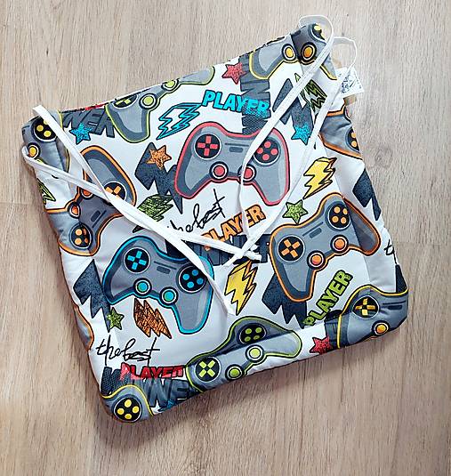 Úžitkový textil - Podsedák na školskú stoličku  (Hracia konzola) - 15845717_