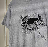 Topy, tričká, tielka - Sivé tričko Mr. Skeleton relaxuje - 15848194_