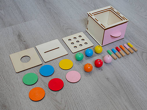 Montessori drevená vkladačka 3v1 (Ružová)
