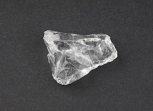 Minerály - Krištáľ e293 - 15849436_