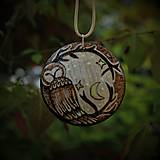 Náhrdelníky - Amulet Spiaci les - Sova, svietiaci v tme - 15853754_