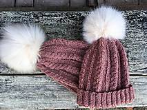 Iné oblečenie - Zimné čiapky mama a dcéra - 15858879_