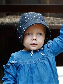Detské čiapky - Letný detský ľanový čepiec bodka na čiernej - 15861341_