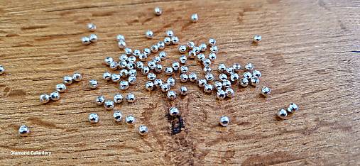 Korálky - Korálka kovová - 4 mm  (Strieborná) - 15859788_