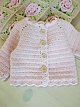 Detské oblečenie - Háčkovaný svetrík pre dievčatko - 15860090_