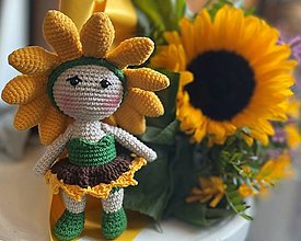 Hračky - Háčkovaná bábika slnečnica Soňa - 15862511_