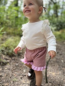 Detské oblečenie - Children’s 100% linen Shorts, pink color. Sustainable handmade, easy to wear, elevator waistband - 15862657_