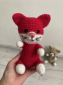 Hračky - mačka/mačička - háčkovaná hračka  (červená) - 15862784_