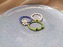 Prstene - Korálkové prstene žaba, včela, sedmokráska / frog, daisy, bee - 15865150_