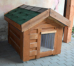 Pre zvieratá - Zateplená psia búda z recyklovaného paletového dreva - 15866914_