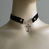 Náhrdelníky - Rockovo gotický obojok -  choker - 15869775_