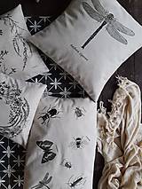 Úžitkový textil - Vankúš vážka - 15869165_
