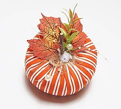Dekorácie - Jesenná tekvička - menšia, oranžový pásik - 15868937_