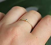 Prstene - Zlatý prsteň mini mini - modrý - 15868021_