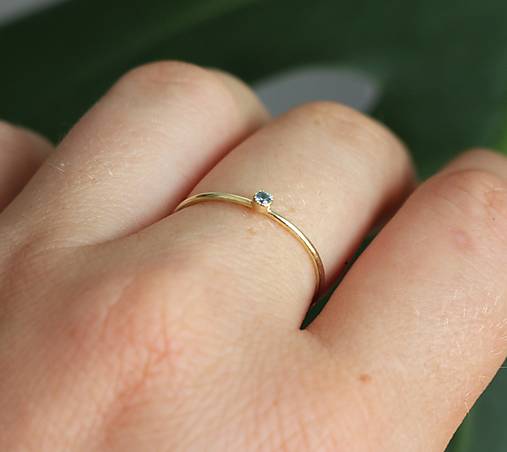 Zlatý prsteň mini mini - modrý
