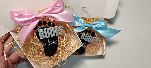 Detské doplnky - Odznak BUDEŠ Babka/BUDEŠ Dedko (BUDEŠ Babka - ružová stuha) - 15869591_