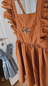 Detské oblečenie - Ručne vyšívaná ľanová šatová zásterka - 15871004_