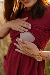 Oblečenie na dojčenie - Teplákové MIDI šaty na dojčenie s vreckami – bordové - 15872835_