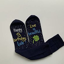 Ponožky, pančuchy, obuv - Maľované ponožky s nápisom: "Happy xy.birthday (meno) / LIVE is beautiful” - 15873668_