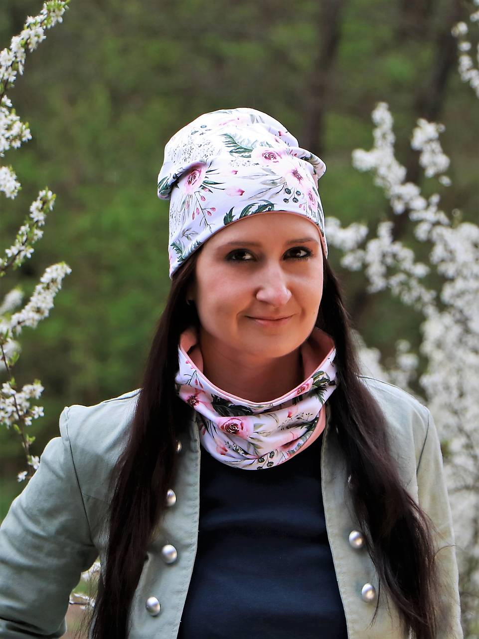 Rose úpletová čiapka, nákrčník alebo set