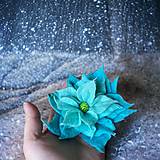 Brošne - “Žiarivý kvet” brošňa - 15884121_