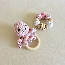 Hračky - Set: hrkálka chobotnička a hryzátko / farba na želanie (ružová) - 15891485_