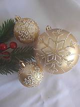 Dekorácie - Vianočné gule zdobené voskom - 15892486_