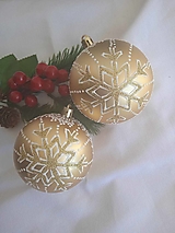 Dekorácie - Vianočné gule zdobené voskom - 15892488_