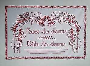 Úžitkový textil - Kuchynská plátená nástenka ručne vyšívaná "host do domu, Bůh do domu" (červená) - 15896042_