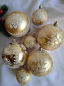 Dekorácie - Vianočné gule zdobené voskom - 15894836_