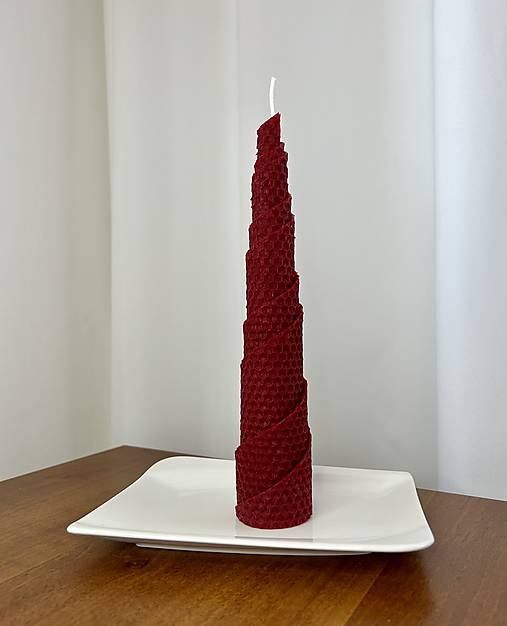 Točená sviečka z včelieho vosku (Červená)
