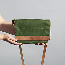 Kabelky - Zelená taška cez rameno. - 15902314_