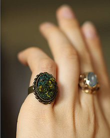 Prstene - Machový prsteň ručne vyšívaný VI - 15902468_