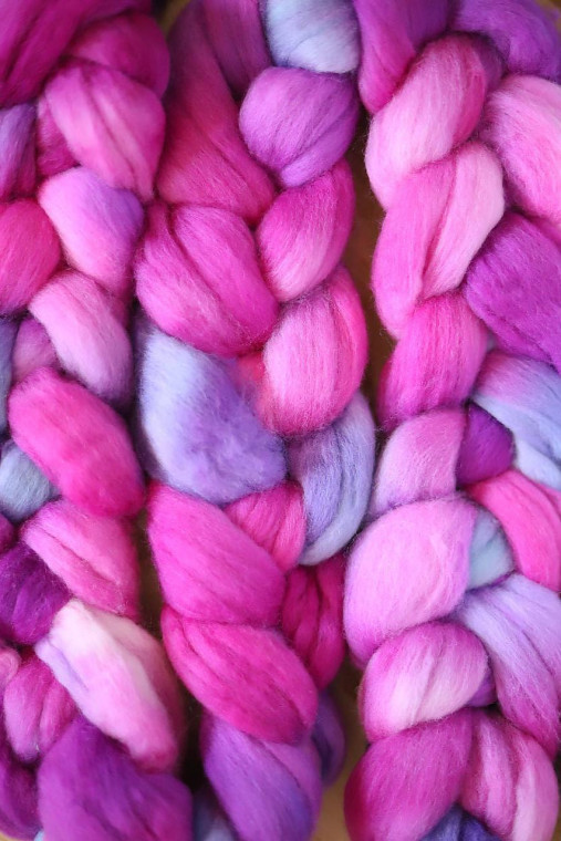 Ručne pradená efektná priadza-merino/hodváb/tencel vlna, na tkanie a pletenie - rôzne farby (100g/6m - ružová/fialová BARBIE 759)