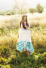 Šaty - Béžové vyšívané šaty Sága krásy - 15905002_