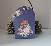 Dekorácie - Vianočná guľa z korálikov - priemer 7 cm - v krabičke - 15906089_