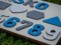 Hračky - Personalizovaná drevená vkladačka (Modrá) - 15909117_