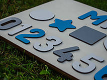 Hračky - Personalizovaná drevená vkladačka (Modrá) - 15909123_