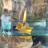 Sviečky - Plávajúca sviečka - lodička z včelieho vosku - 6 ks - 15911814_