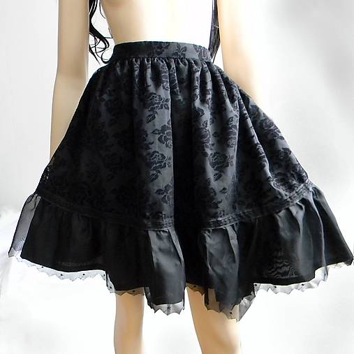 Gotická spoločenská sukňa
