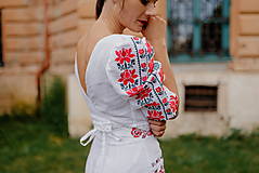 Topy, tričká, tielka - Ľanový zavinovací crop top Zámutovské kvety - 15915767_