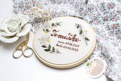 Dekorácie - Jemná výšivka Harmanček a lístky ♡ - 15917773_