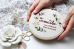 Dekorácie - Jemná výšivka Harmanček a lístky ♡ - 15917778_