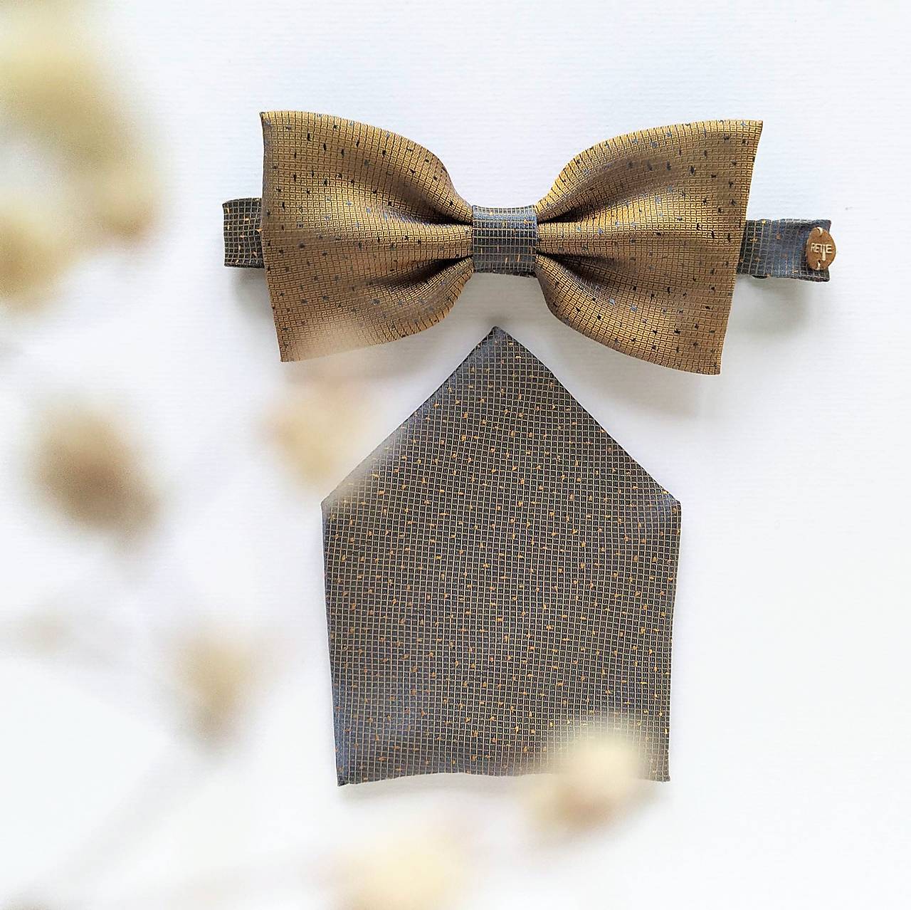 Motýlik zlatý s bodkami