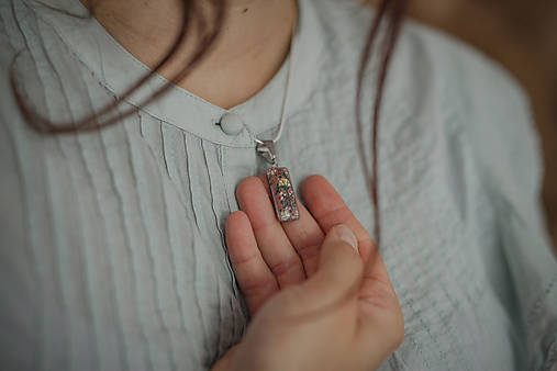 Náhrdelníky - Prívesok Victorian mini - 15923690_