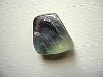 Minerály - Troml. – fluorit duhový 22 mm, č.62f - 15924307_