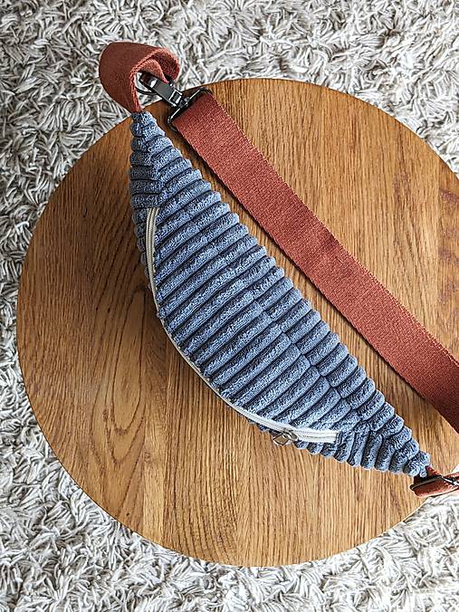 Menčestrová ľadvinka - šedá