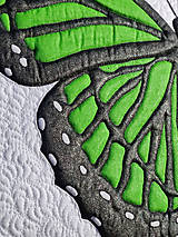 Úžitkový textil - Polštář bílý se zeleným motýlem - 15926157_